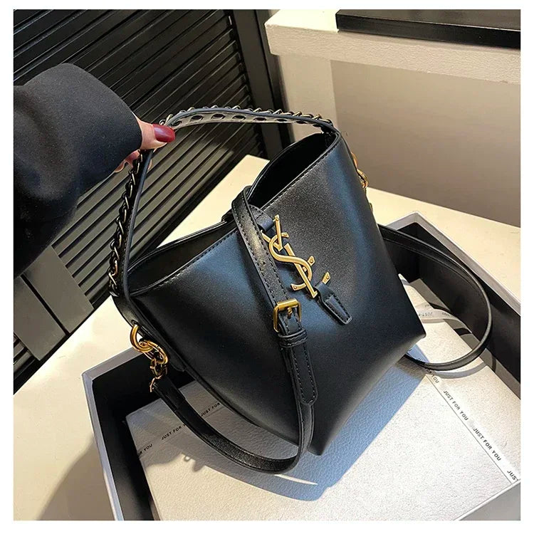 2025 Summer New! Light - Luxury Women's Bucket Bag - High - End Niche Design, Stylish Shoulder Messenger for All Occasions