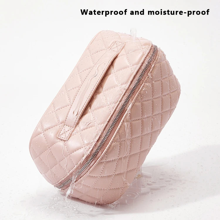 Makeup bag for women 2025 new high-end light luxury high-end large capacity portable travel storage bag bag accessories