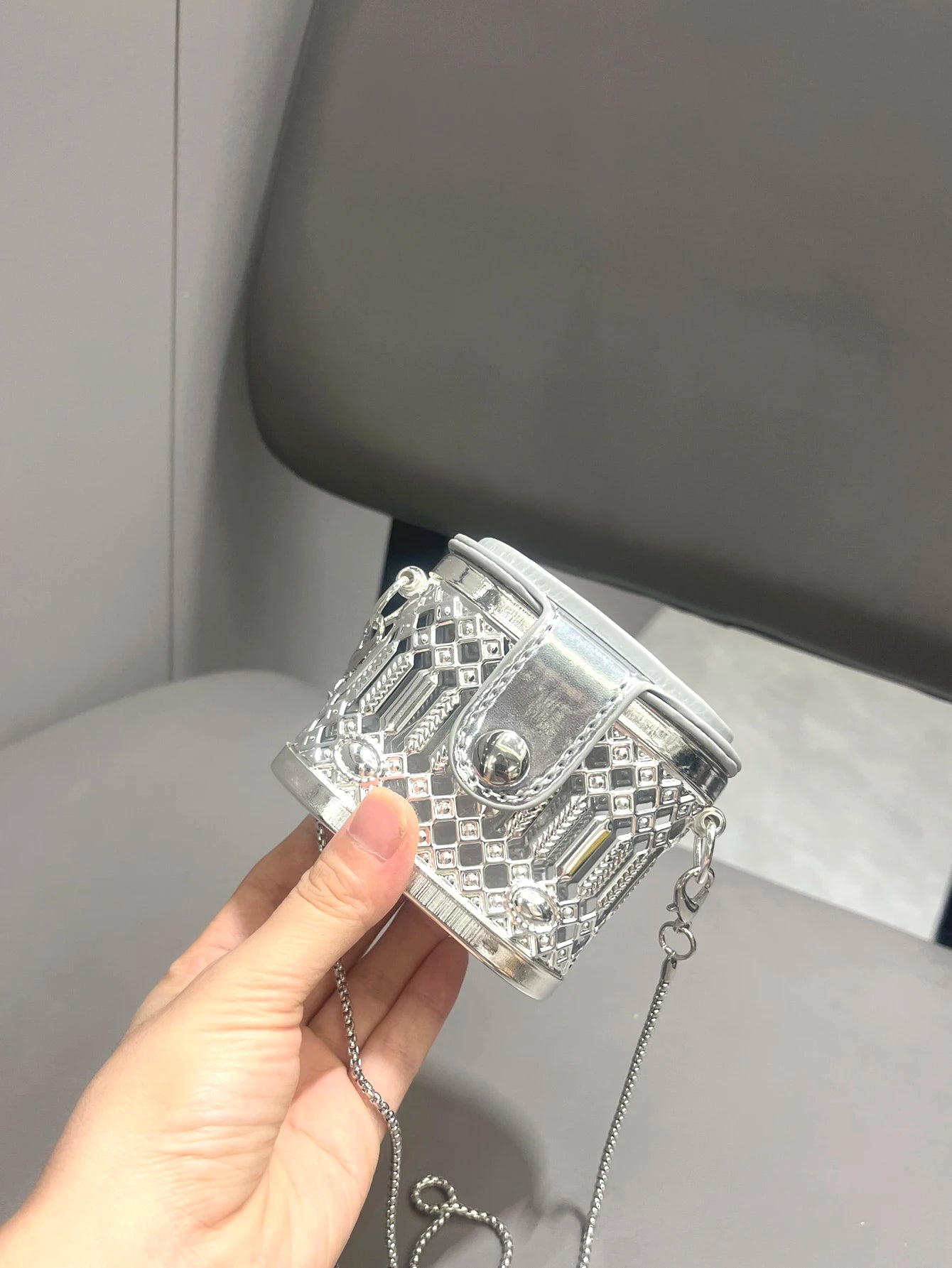 Golden luxury Designer mini small shoulder bags Evening bag Purses and handbag funny metal shape Clutch purse Party Wedding