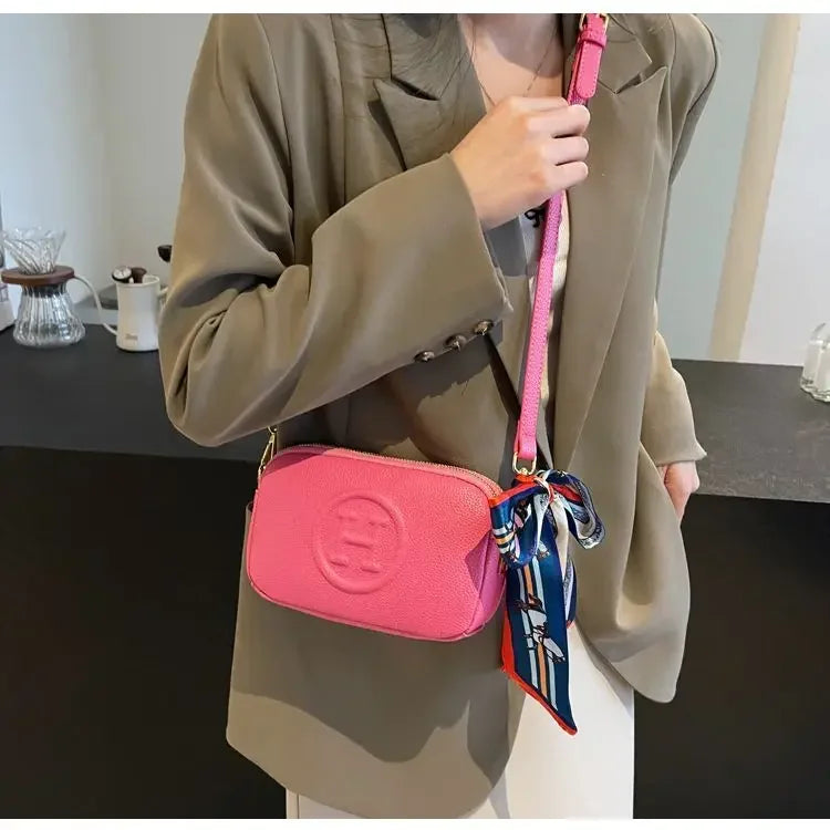 Bucket bag designer luxurious high appearance camera bag new zipper shoulder crossbody bag fashionable and versatile travel bag