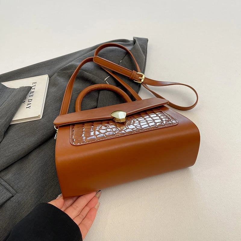 Luxury Black Handbag Classic Women Bag 2024 New Designer Shoulder Bag High Quality Solid Pu Leather Crossbody Small Square Bag