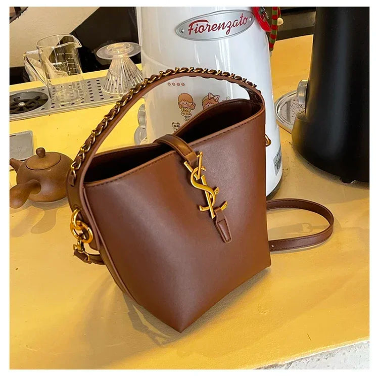 2025 Summer New! Light - Luxury Women's Bucket Bag - High - End Niche Design, Stylish Shoulder Messenger for All Occasions