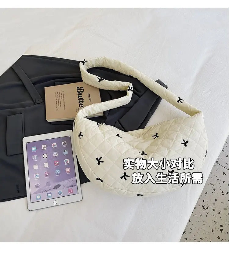 Elegant Ladies Handbags In Premium Leather, Shoulder Bag And Crossbody Bag By Luxury Brand For Daily Chic Use