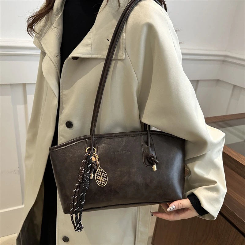 European American Retro Tote Bag, Korean Fashion Shoulder Bags Advanced Simple Handbag New Large Capacity Pendant Versatile Bags