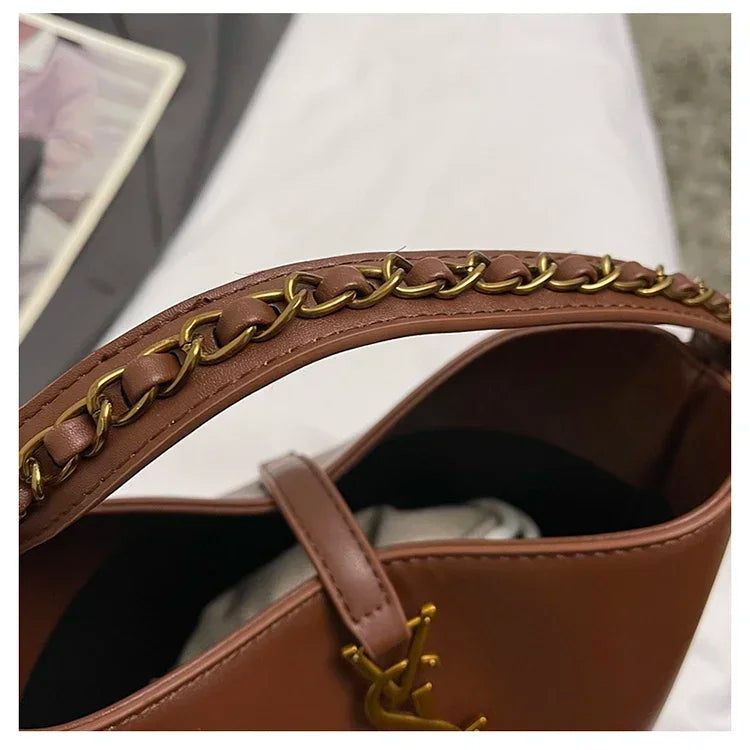 2025 Summer New! Light - Luxury Women's Bucket Bag - High - End Niche Design, Stylish Shoulder Messenger for All Occasions