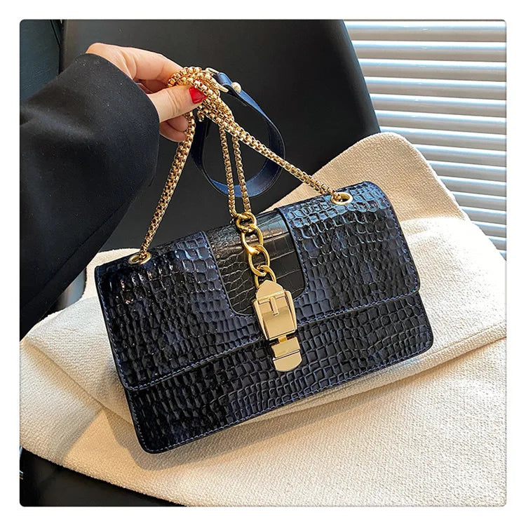 Luxury Designer Brand Bolsa New Fashion Personality Hand Bill Shoulder Bag for Women Crossbody Small Square Bag hot sale