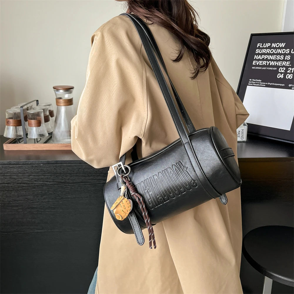 Multifunctional Cylinder Shaped Shoulder Bags For Women 2024 Winter Latest Designer Handbags Luxury Cross Body Bag With Pendant