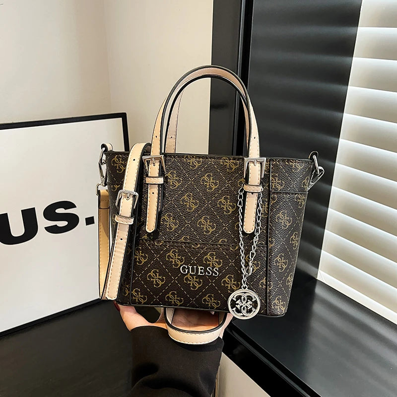 Chic Leather Crossbody Bag For Women Luxury Brand Shoulder Handbag Ladies Purse With Engraved Buckle