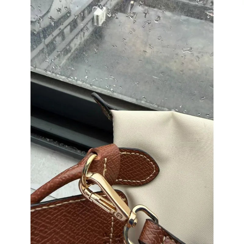 Mini dumpling bag Y2K style nylon shoulder crossbody bag nylon waterproof bag mobile phone bag fashionable women's bag