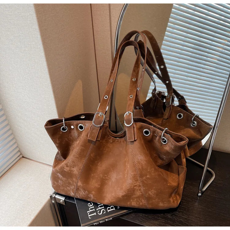 Personality Tote Bag for Women Solid Suede Pillow Underarm Bags Large Capacity Female Commute Shoulder Bags Matte Travel Pack