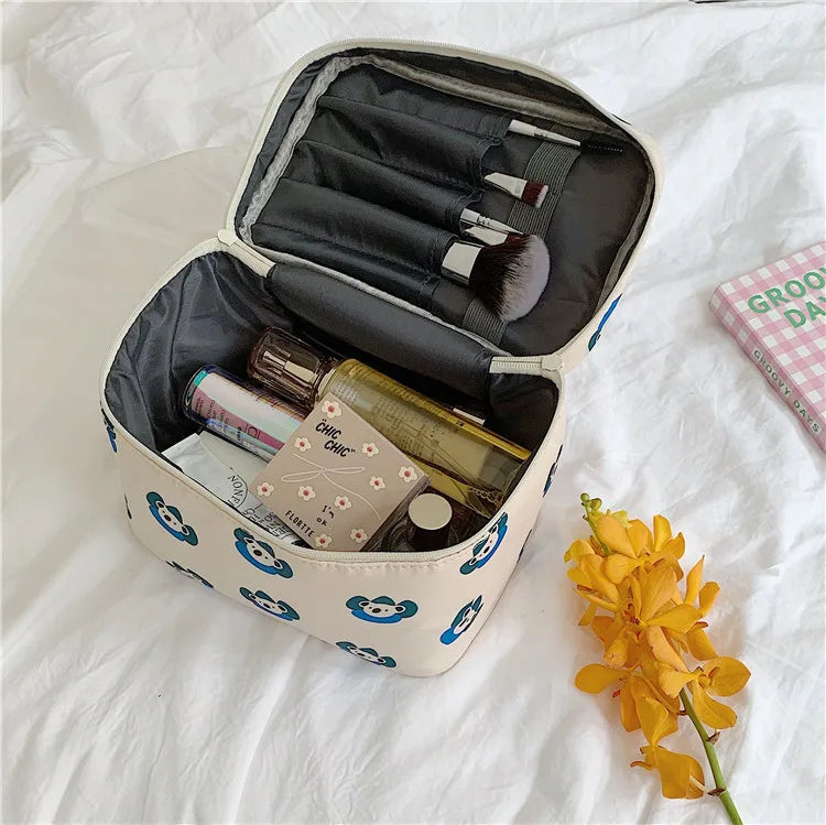 Women's New Cosmetic Bag Koala Makeup Bag Fashion Toiletry Bag Storage Bag Organizier Cosmetic Nice Neceser Viaje Travel Bags