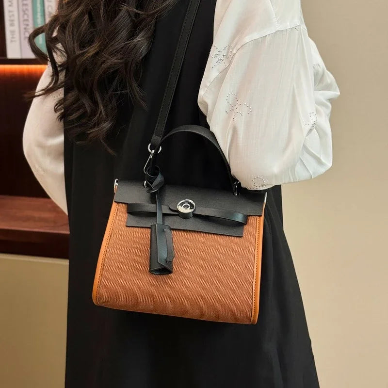 Luxury Women's Shoulder Bag Premium Leather Handbag Vintage Designer Crossbody Purse for Daily Use
