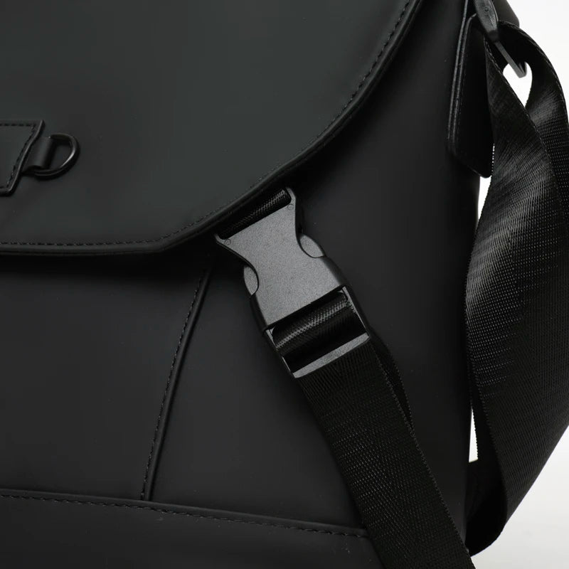 Fashion trend simple atmosphere high-density waterproof fabric casual business men's shoulder handbag crossbody bag masculinity