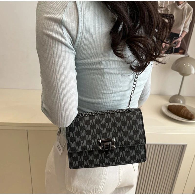 Luxury Letter Print Crossbody Shoulder Bag,Chain Buckle Compact Chic Women Sling Bag,Lady Vintage Casual Personalized Square Bag