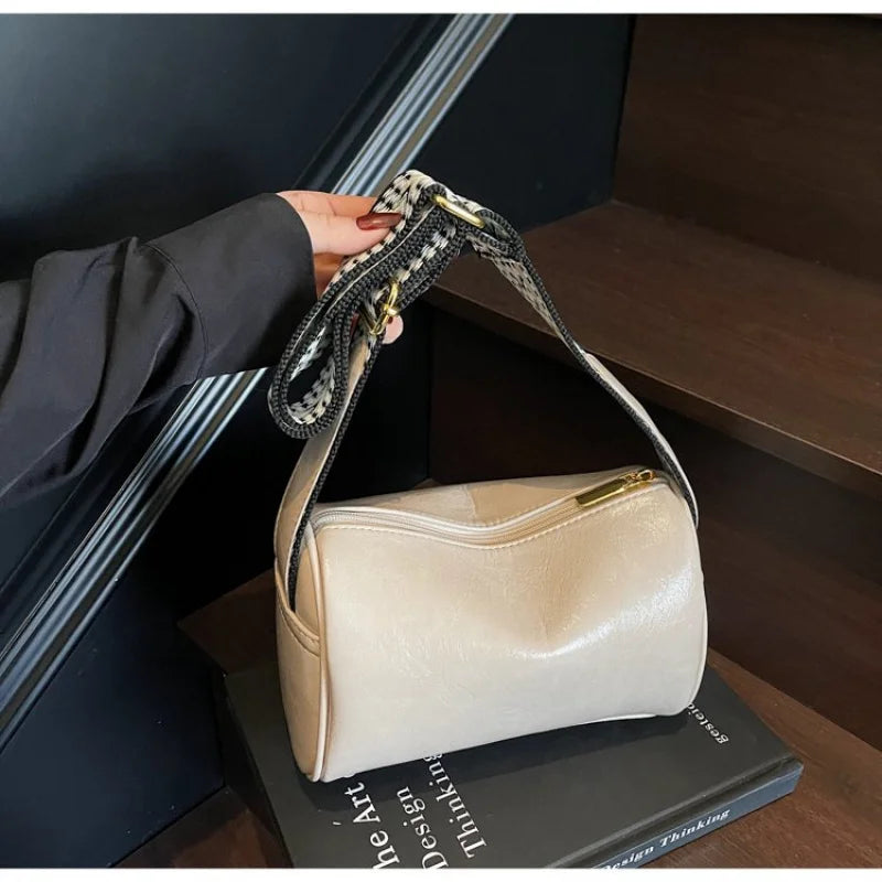 Luxury Brand Famous Designer Women's Tote Bag Elegant Leather Classic Crossbody Messenger Popular Ladies