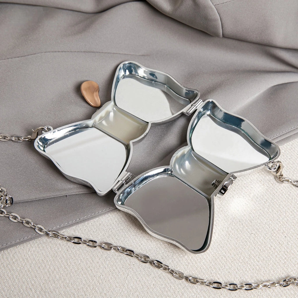 Luxury Fashion Metal Mini Handbag with Bow Clasp Playful Acrylic Bow Design with Shimmering European-Style Chain Crossbody Bag