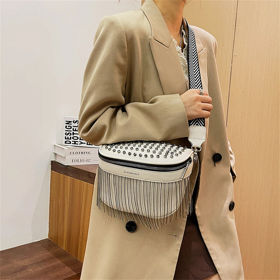 Luxury Woman Chest Bag Fashion Tassel Leather Large Capacity Crossbody Sling Bag Women Waist Bag Casual Rivet Design Travel Sac