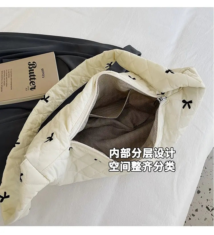 Elegant Ladies Handbags In Premium Leather, Shoulder Bag And Crossbody Bag By Luxury Brand For Daily Chic Use