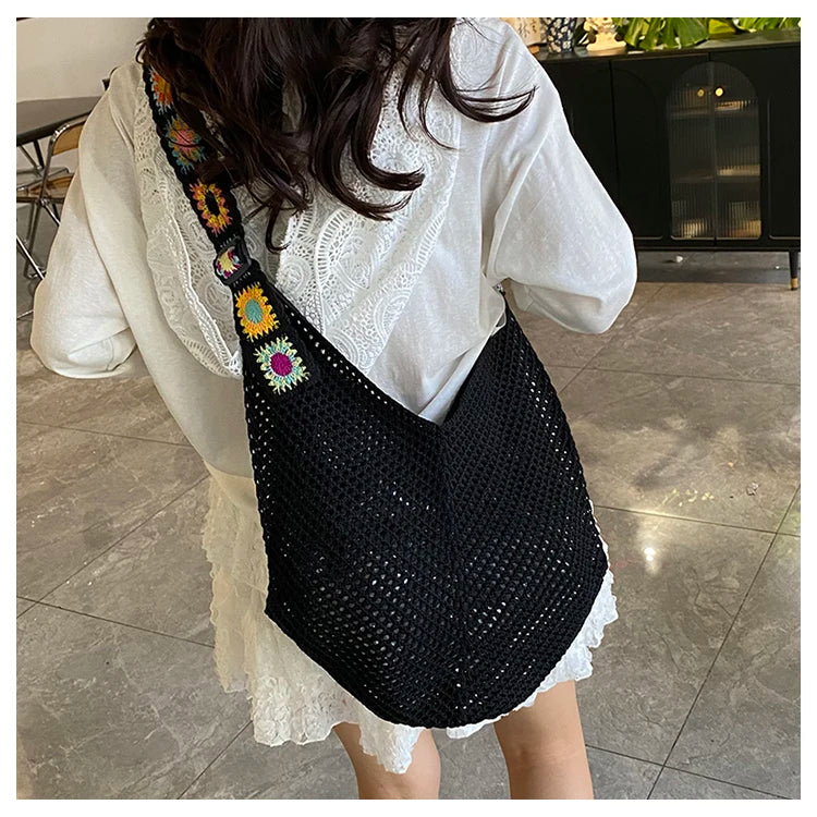 2025 Summer New – Bohemian Fresh Hollow Woven Tote Bag – Large Capacity Single-shoulder for Leisure & Vacation