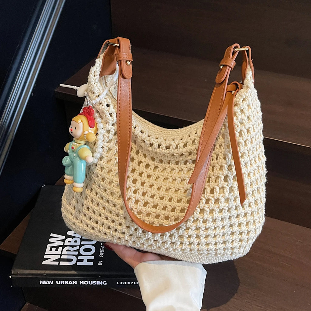 Travel Bag Hand-Woven Large-Capacity Straw Bag Women's 2025 New Beach Shoulder Bag Summer Tote Bag Seaside Play Travel Work Clothing to Work to School