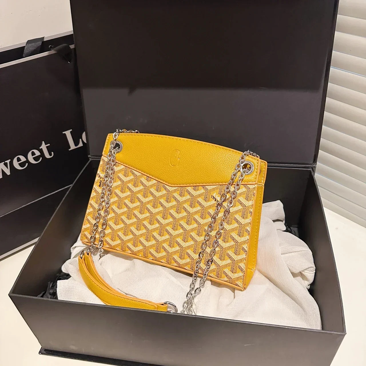 2025 Luxury Leather Women's Crossbody Commuter Bag - Classic Brand Design, Large Capacity for Work/Office + Free Shipping