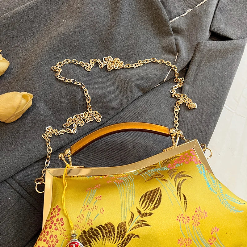 Luxury Women Party Dinner Bag Fashion Ladies Dinner Bag Elegant Wooden handle Simple Formal Gorgeous Crossbody Daily use Purse