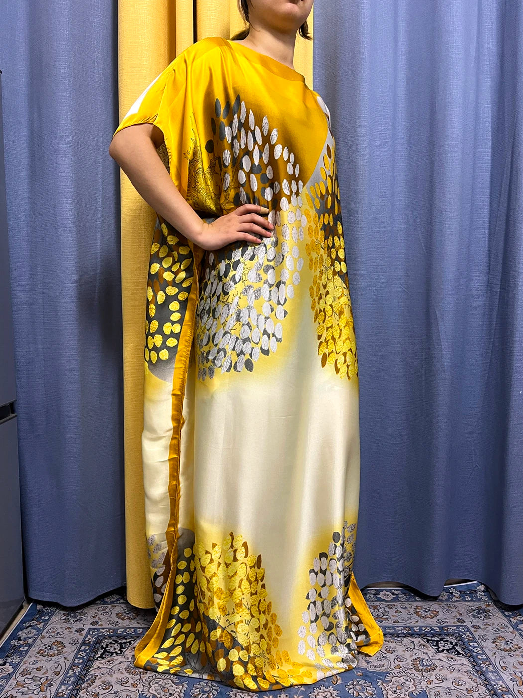 Muslim Silk Abayas For Women 2023 Fashion Print Islam Turkey Loose Elegant Femme Robe African Summer Ice Clothes With Headscarf