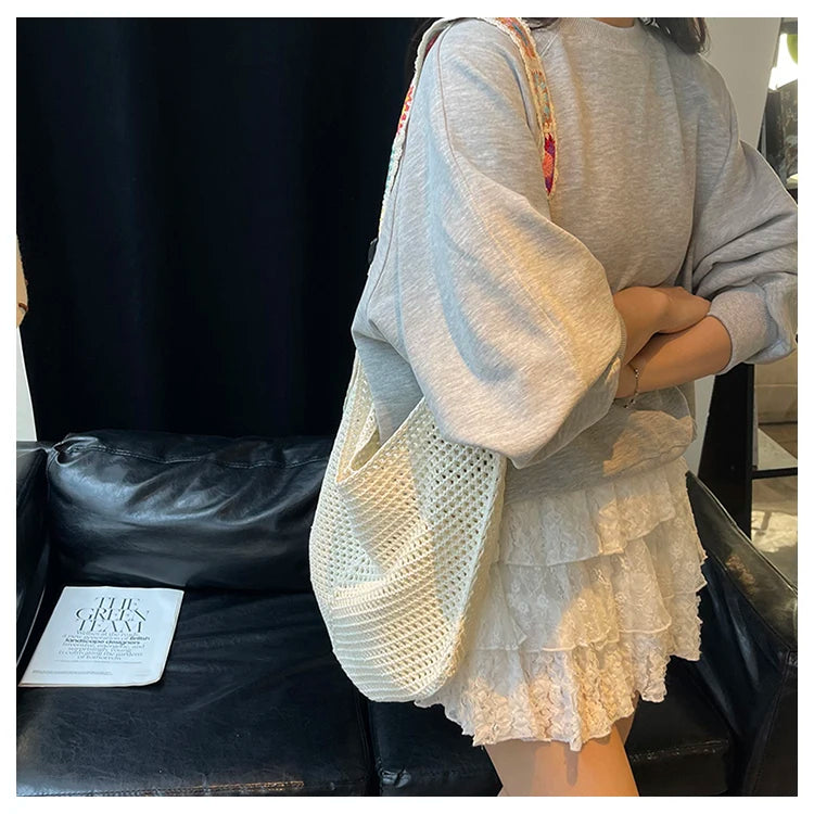 2025 Summer New – Bohemian Fresh Hollow Woven Tote Bag – Large Capacity Single-shoulder for Leisure & Vacation