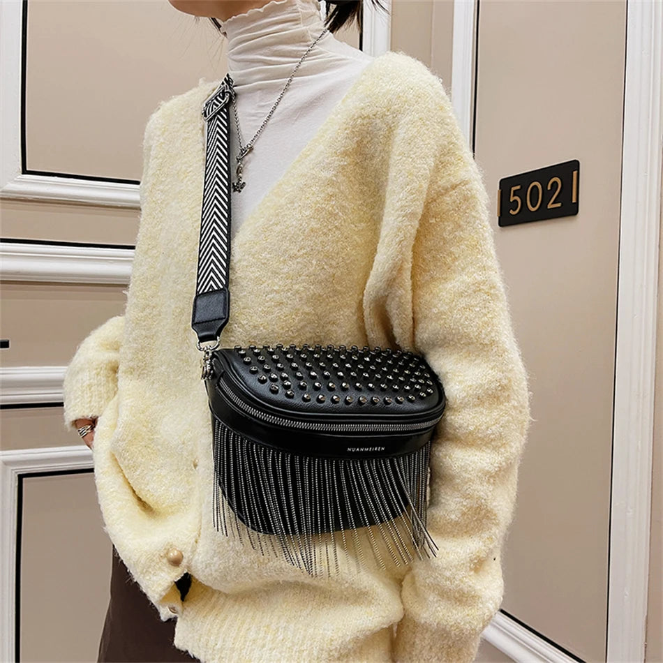 Luxury Woman Chest Bag Fashion Tassel Leather Large Capacity Crossbody Sling Bag Women Waist Bag Casual Rivet Design Travel Sac