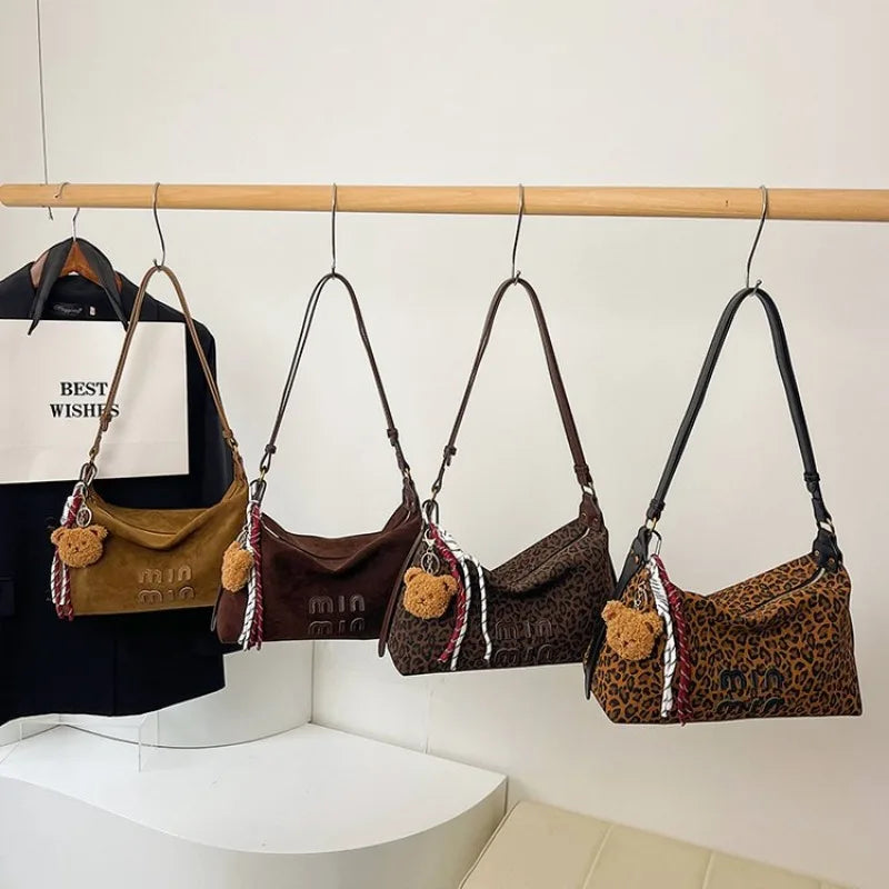 Women's Beautiful Handbag Attractive Look For Garden Parties And Outdoor Soirees Charming