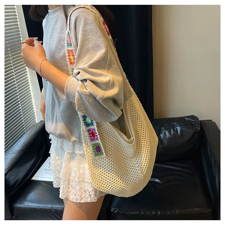 2025 Summer New – Bohemian Fresh Hollow Woven Tote Bag – Large Capacity Single-shoulder for Leisure & Vacation