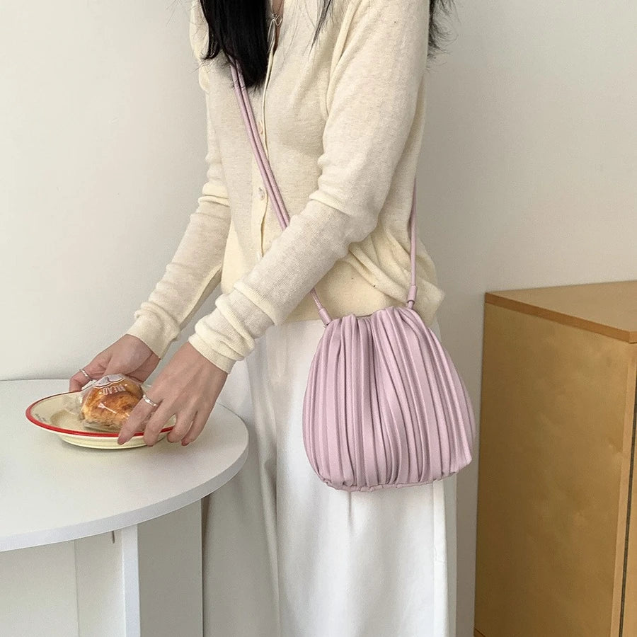 Luxury Women's Shoulder Crossbody Bag Summer New Luxury Soft PU Pleated Mini Bag Versatile Fashion Candy Color Small Square Bag