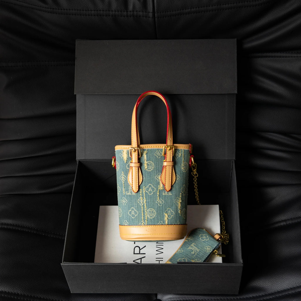 Casual Exquisite Crossbody Bag - French Niche New Style Trendy High-End European American Sweet Retro Bag