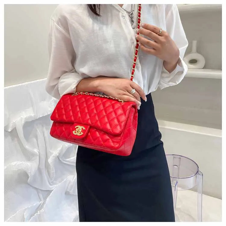 2025 Fashionable New Versatile Commuter Women's Bag Large-capacity One-shoulder Crossbody Bag with Diamond Chain Bag