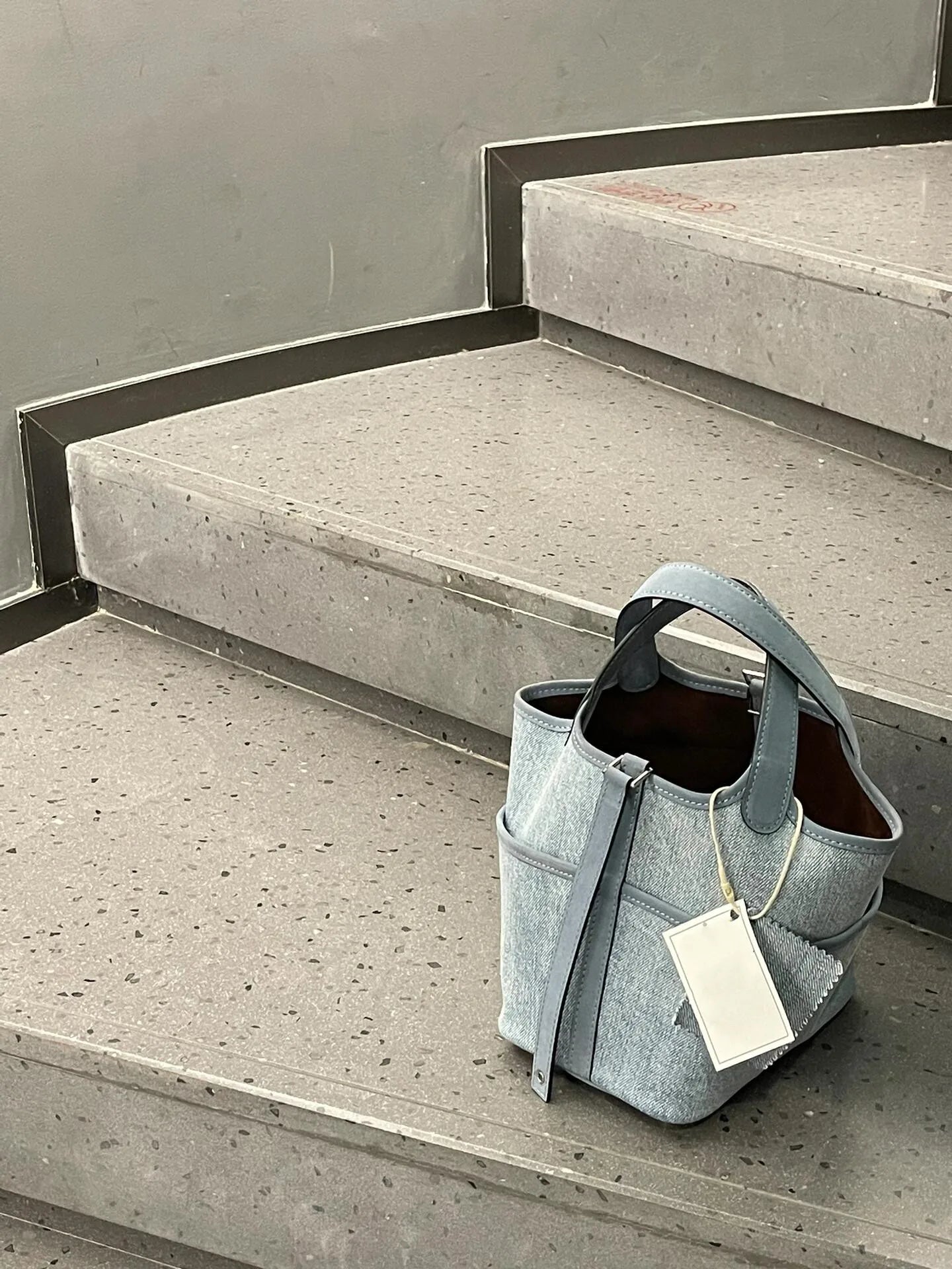 Large Capaci Denim Tote Bag Women's Handbag Buet Sle Fall Winter Market Basket Bag Faionable And Practical Ladies Purse