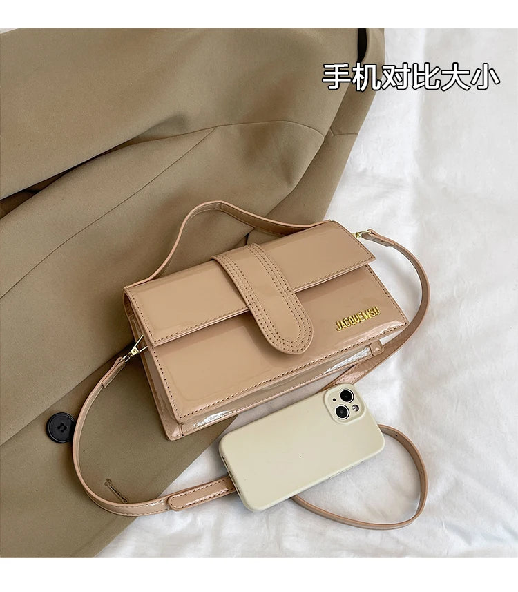 Luxury High-End Designer Paris Fashion Bag For Women Featuring Elegant Leather Crossbody Strap