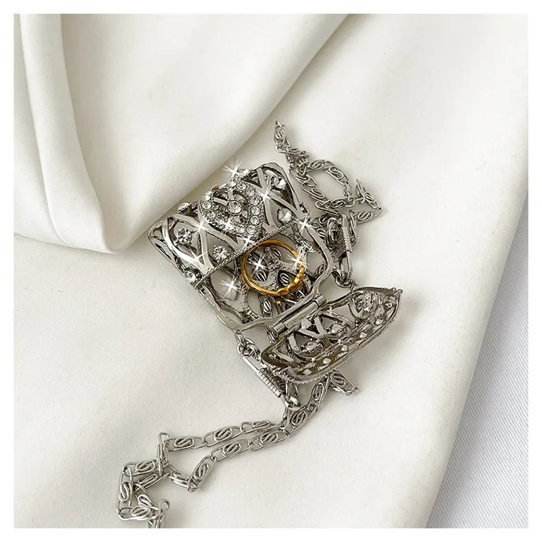 Female Ring Evening Bags Metal Gold/Sliver Rhinestone Round Ball Handbags Elegant Luxury Clutch Purse Small Wedding Wallets