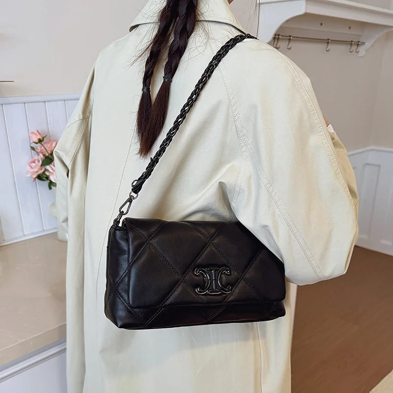 2025 Women’s Premium Light Luxury Shoulder Bag — New Foreign-Style Exquisite Design, Lightweight Large-Capacity & Versatile