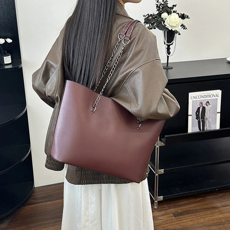 Luxury PU Leather Tote Bag For Women New Chains Shoulder Bag Large Capacity Handbag Travel Female Handle Bag bolso
