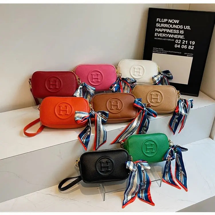 Bucket bag designer luxurious high appearance camera bag new zipper shoulder crossbody bag fashionable and versatile travel bag