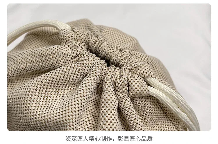 2025 Summer New! Light - Luxury Women's Bucket Bag - High - End Niche Design, Stylish Shoulder Messenger for All Occasions