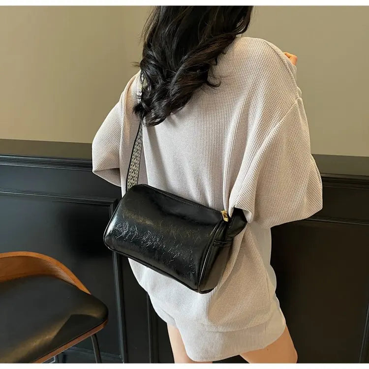 Luxury Brand Famous Designer Women's Tote Bag Elegant Leather Classic Crossbody Messenger Popular Ladies