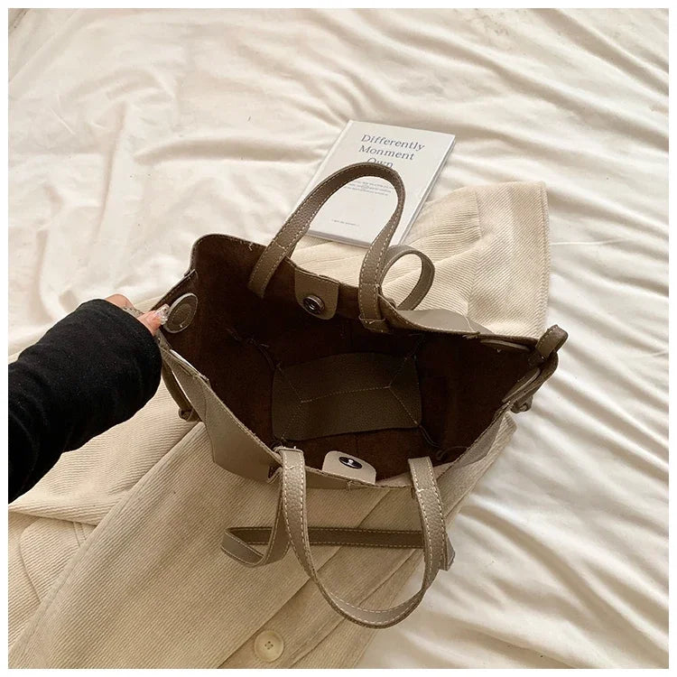 New Handheld Tote Bag Large Capacity Fashionable Women's Bag Premium Single Shoulder Underarm Bag Trousses De L’épaule