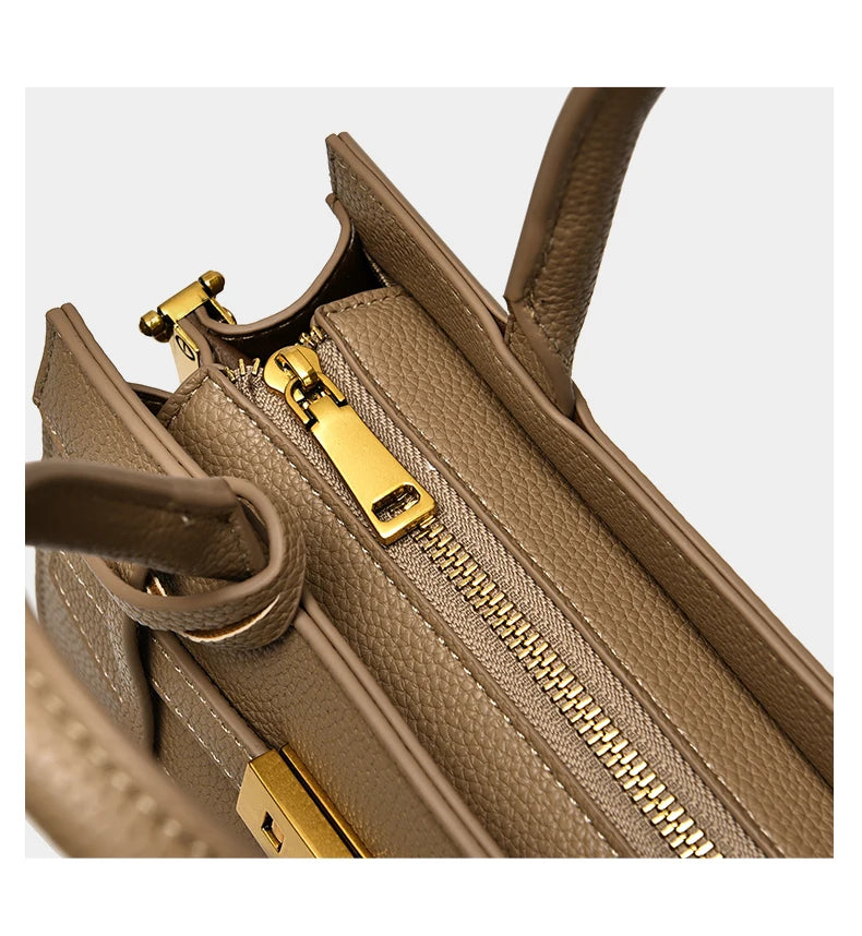 Classic Elegant Ladies Shoulder Bag From Luxury Brand In Premium Leather Famous Designer Popular Messenger