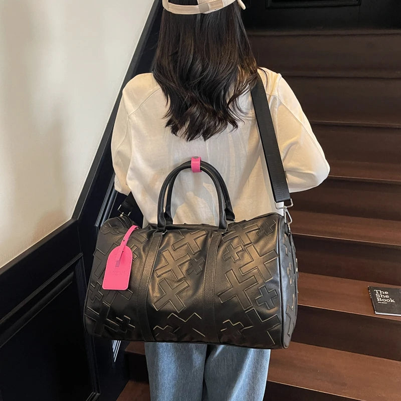 Gym Bag, Outdoor Sports Travel Storage Bag, Large Capacity, Suitable for Both Men and Women