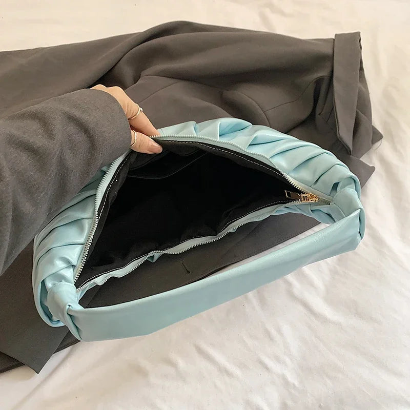 Silver Handbags Women Dumpling Shoulder Bag Fashion Luxury Ladies Hobos Bags High Capacity Female Tote Bag Black