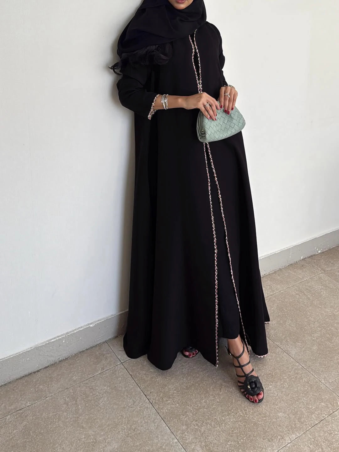 Middle Eastern Muslim Fashion Women's Black Long-Sleeved Embroidered Robe Abaya with Headscarf
