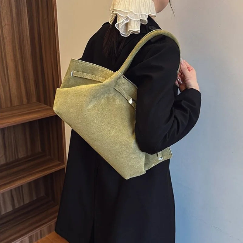 Fashion Large Capacity Tote Bag 2025 New Concise Versatile High Quality Women's Shoulder Bags Trend Commute Underarm Women's Bag