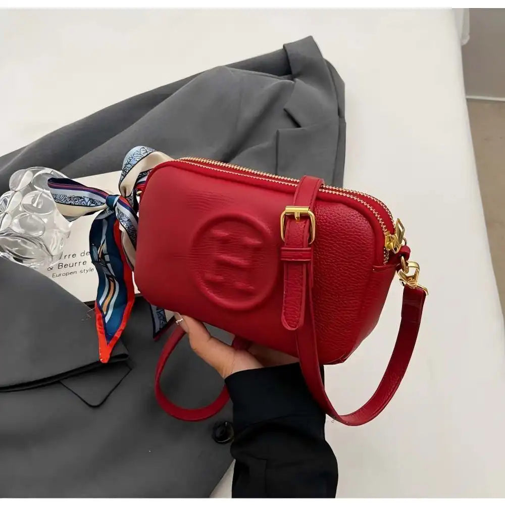 Bucket bag designer luxurious high appearance camera bag new zipper shoulder crossbody bag fashionable and versatile travel bag