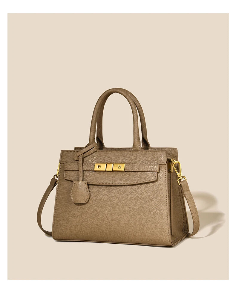 Classic Elegant Ladies Shoulder Bag From Luxury Brand In Premium Leather Famous Designer Popular Messenger